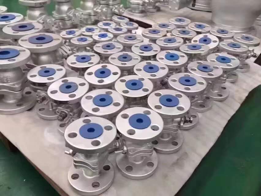 法兰球阀